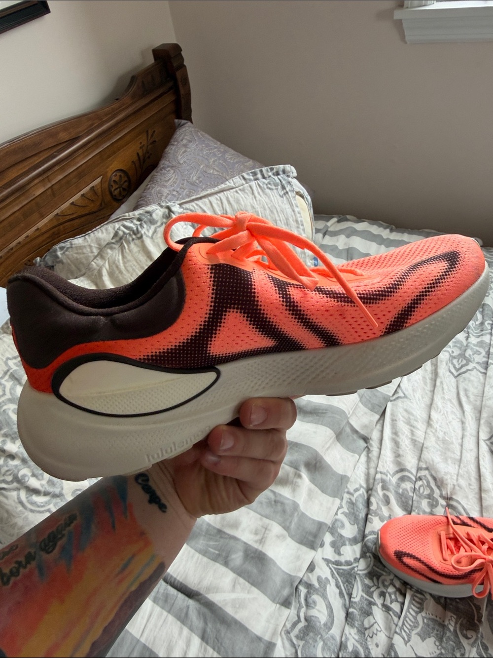 Lululemon Shoes Size 12 - Picture 4 of 7